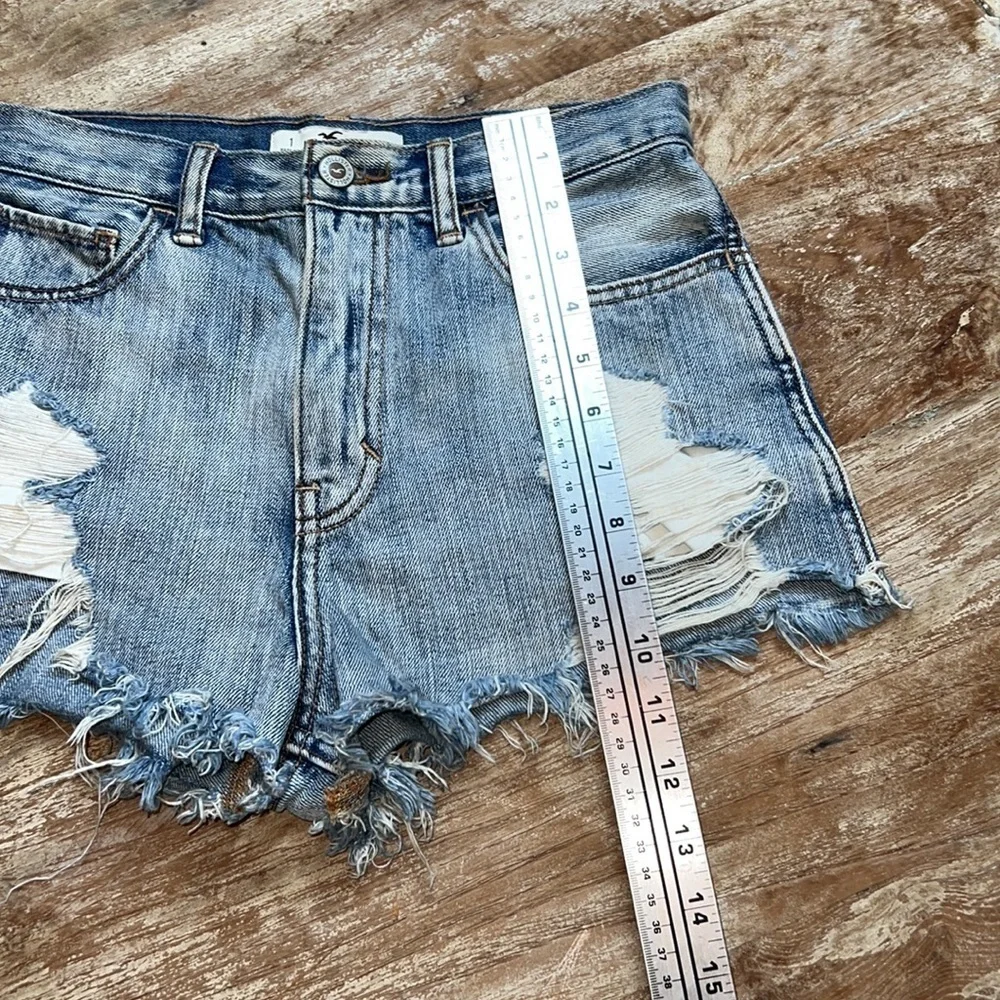 HOLLISTER Cutoff Denim Blue Jean Distressed Shorts Size 25